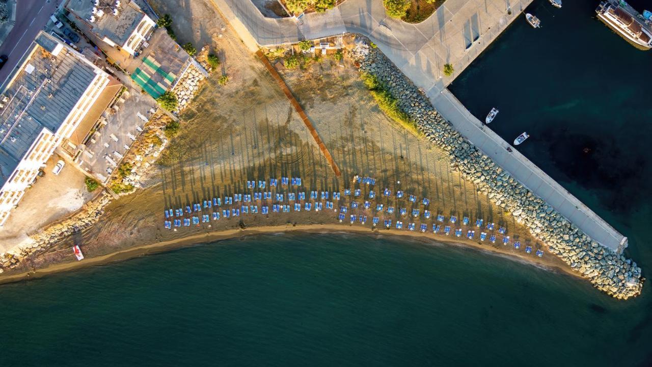 Tylos Beach Hotel Kato Pyrgos Exterior photo