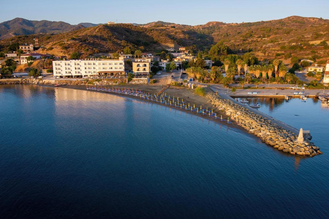 Tylos Beach Hotel Kato Pyrgos Exterior photo
