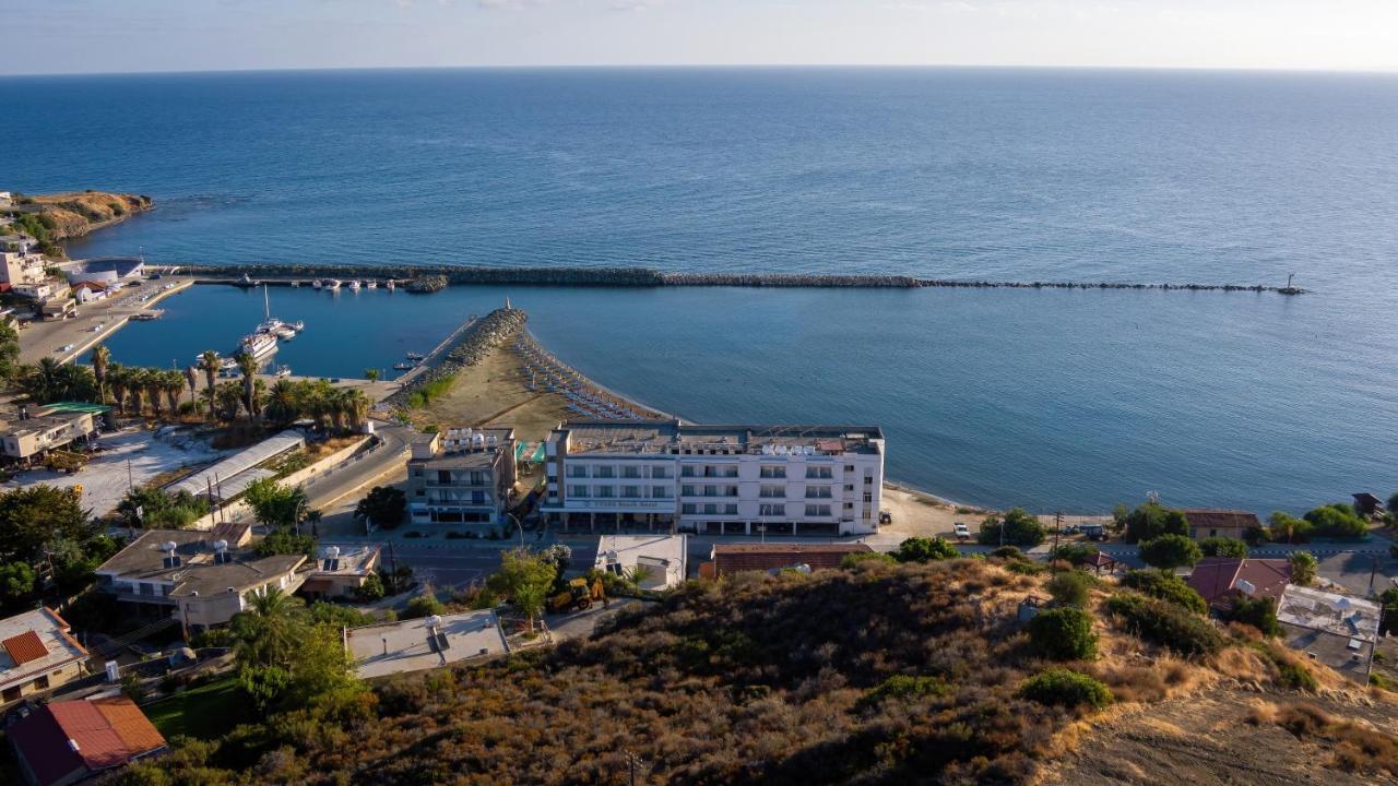 Tylos Beach Hotel Kato Pyrgos Exterior photo