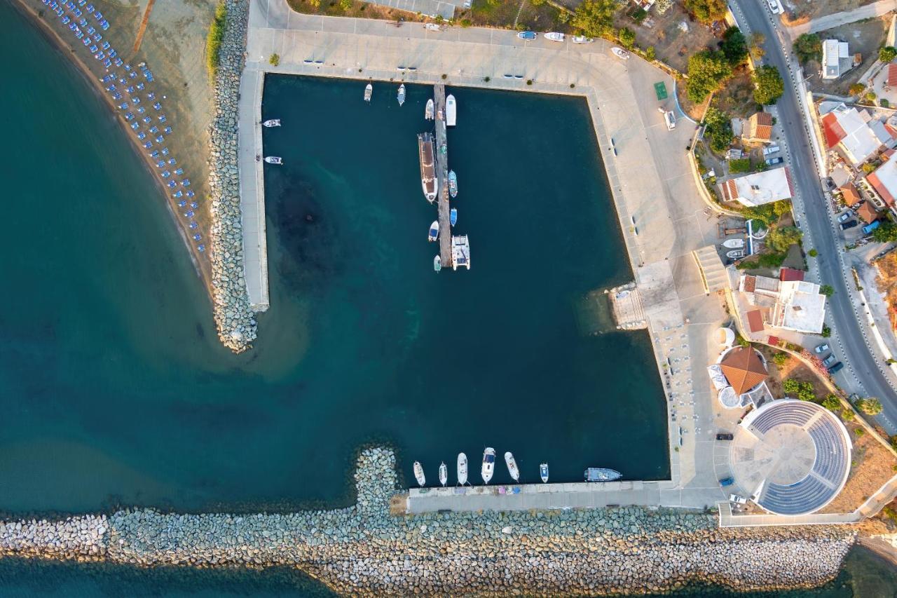Tylos Beach Hotel Kato Pyrgos Exterior photo