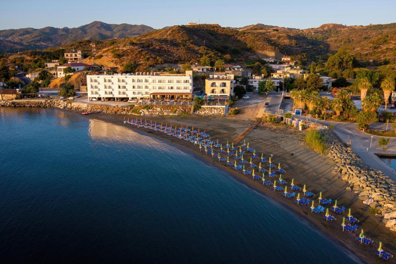 Tylos Beach Hotel Kato Pyrgos Exterior photo