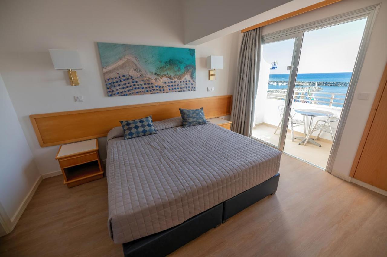 Tylos Beach Hotel Kato Pyrgos Exterior photo