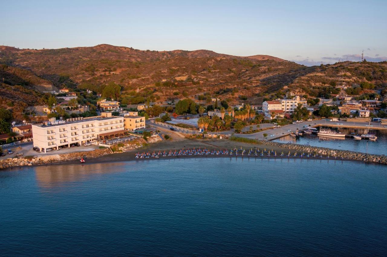 Tylos Beach Hotel Kato Pyrgos Exterior photo