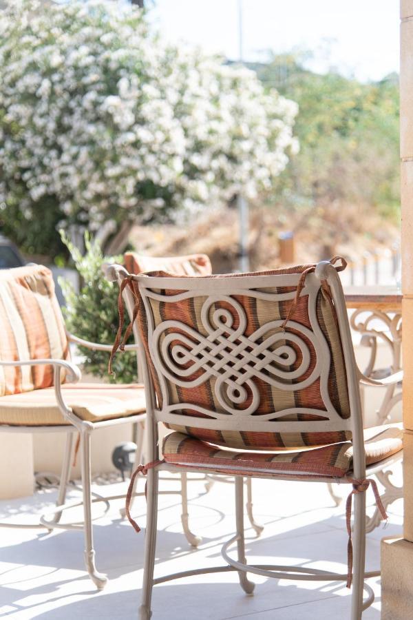Tylos Beach Hotel Kato Pyrgos Exterior photo