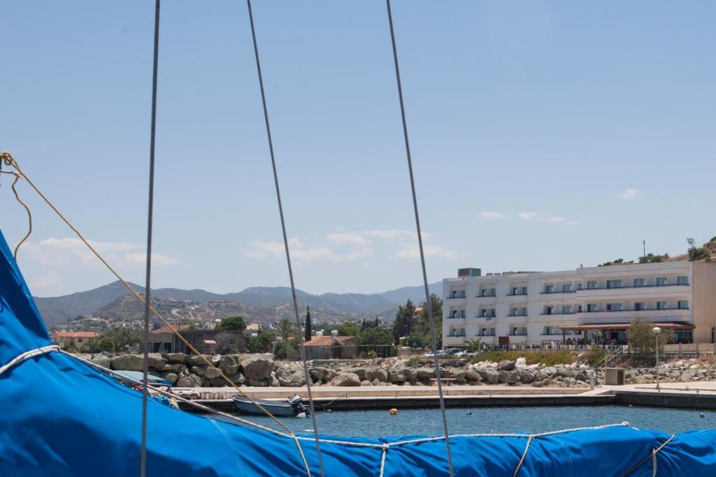 Tylos Beach Hotel Kato Pyrgos Exterior photo